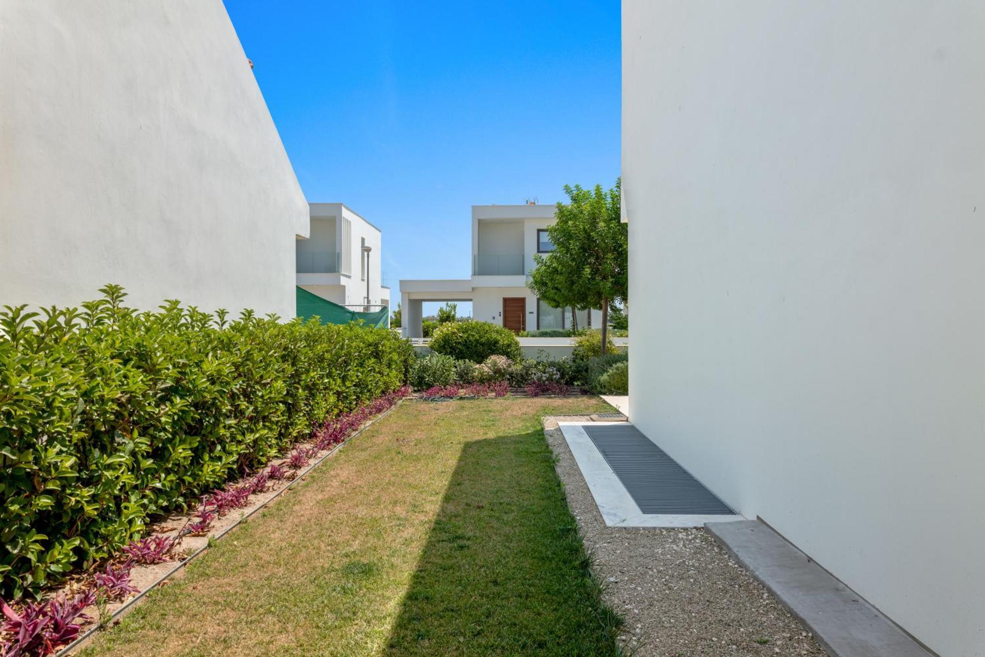 Serenity Waves Villa 17 Larnaca Exterior photo